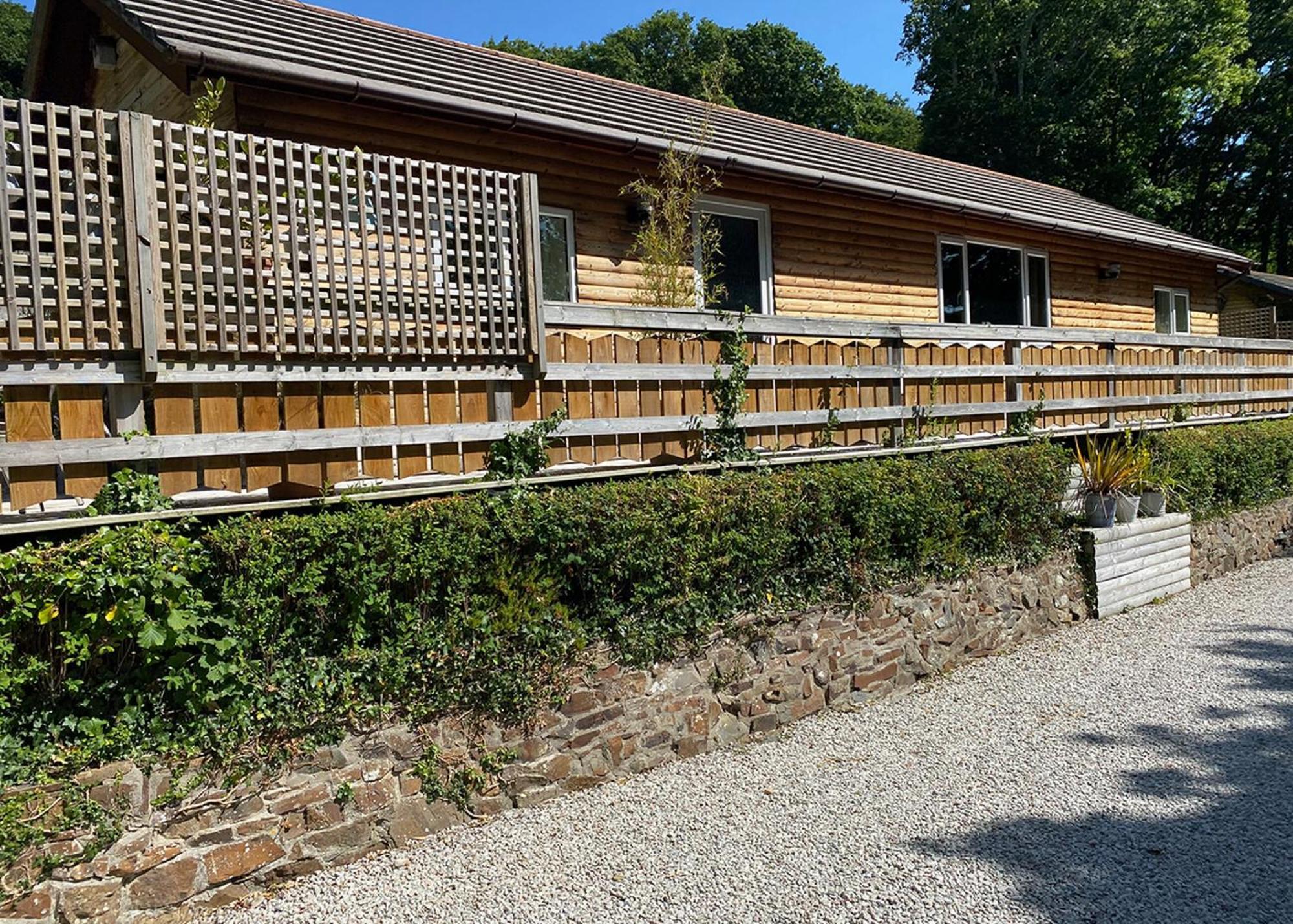 Ivyleaf Combe Lodges Stratton  Room photo